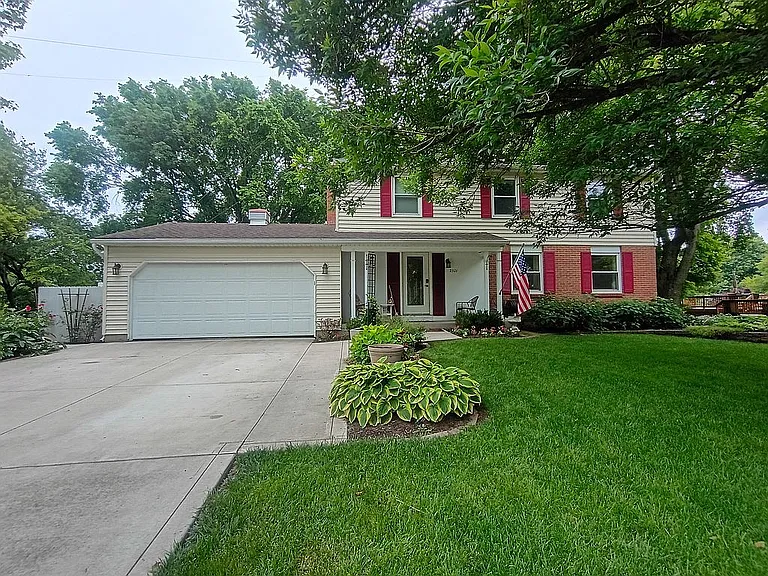 2501 Kewanna Ln, Dayton, OH 45434
